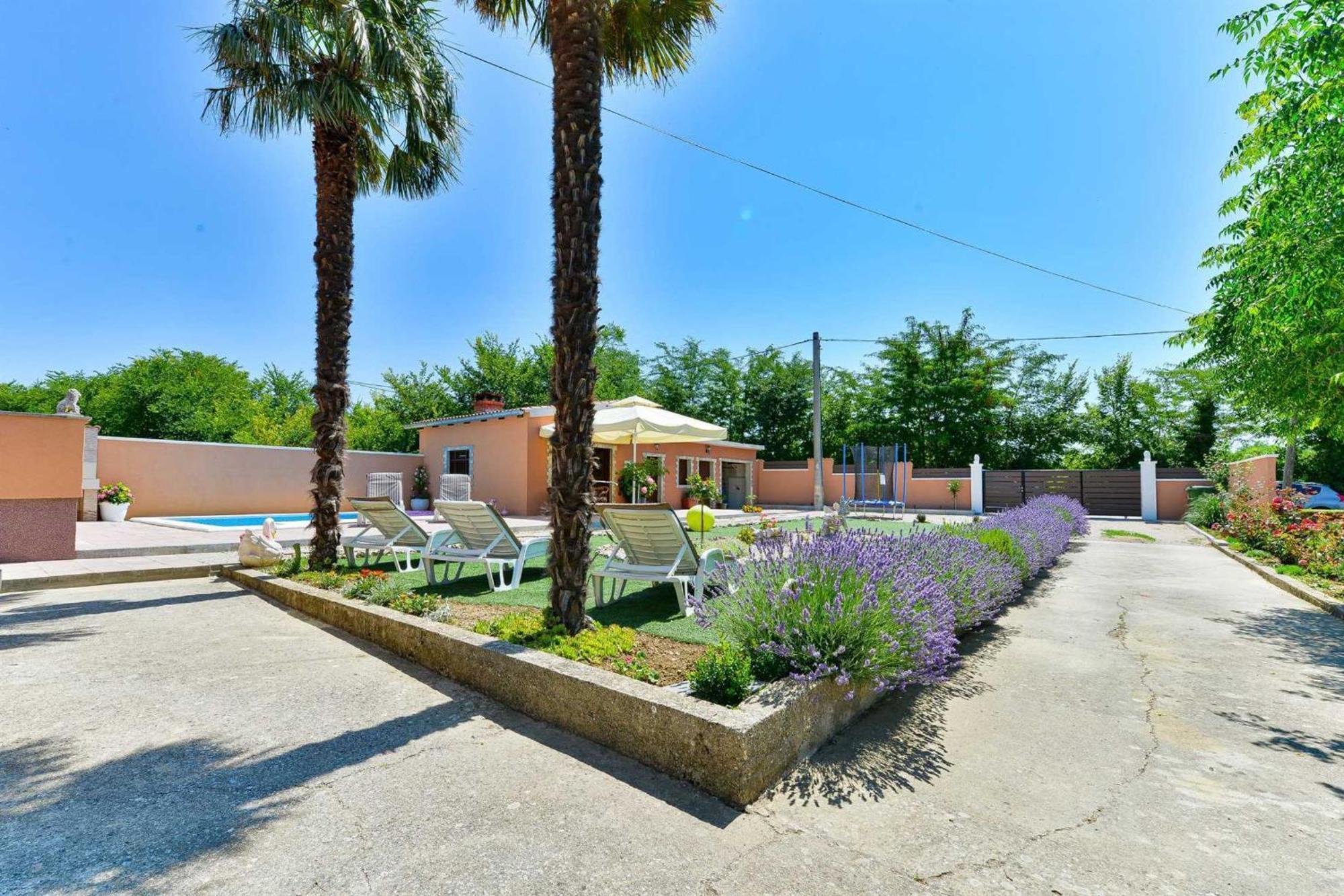 Holiday House Meri, 5+2, Benkovac Exterior photo